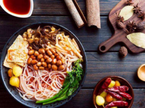 創(chuàng  )業(yè)開(kāi)店做生意，有哪些賺錢(qián)的實(shí)用技巧？